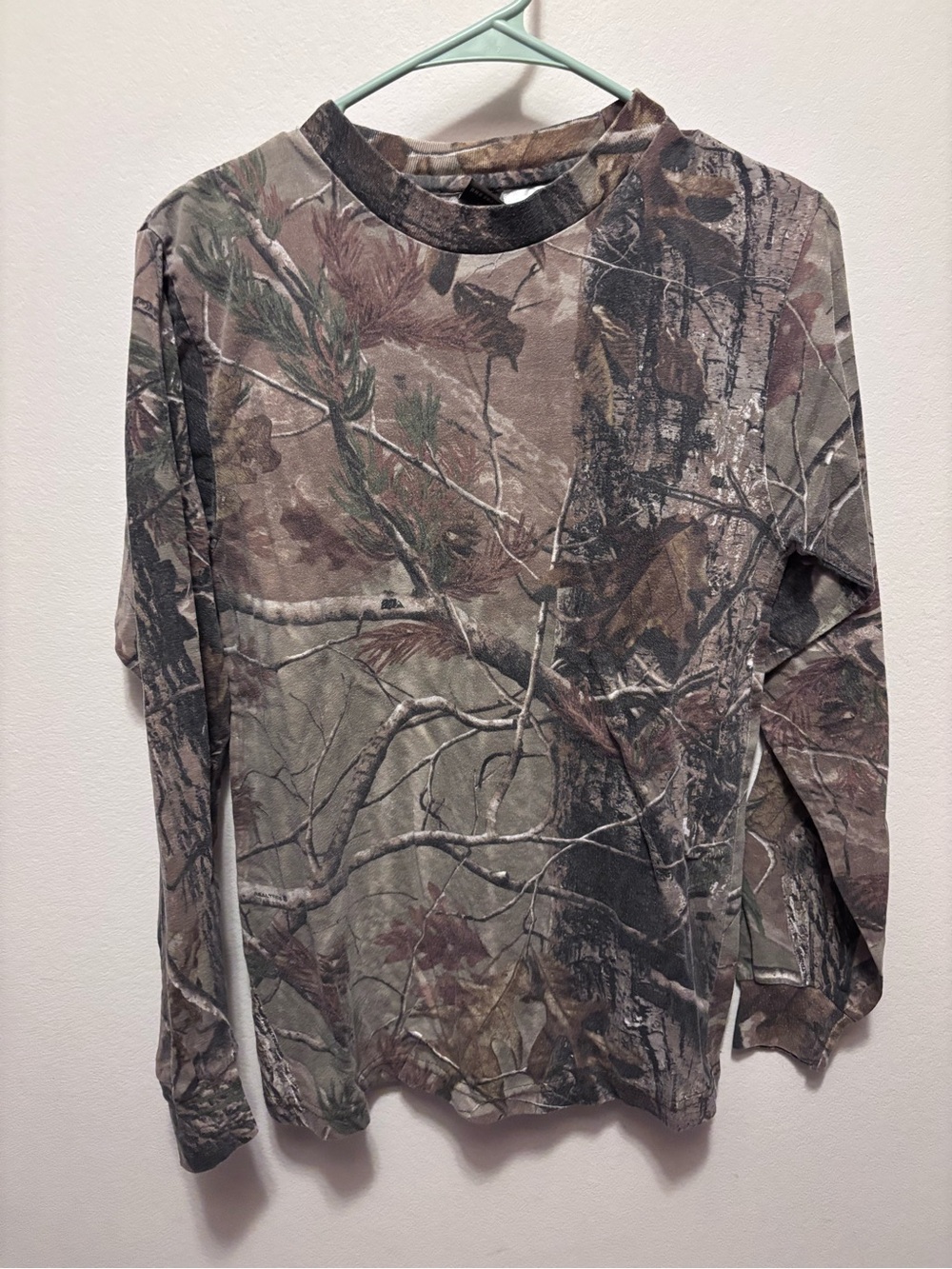 Men's Long Sleeve Camo Tee